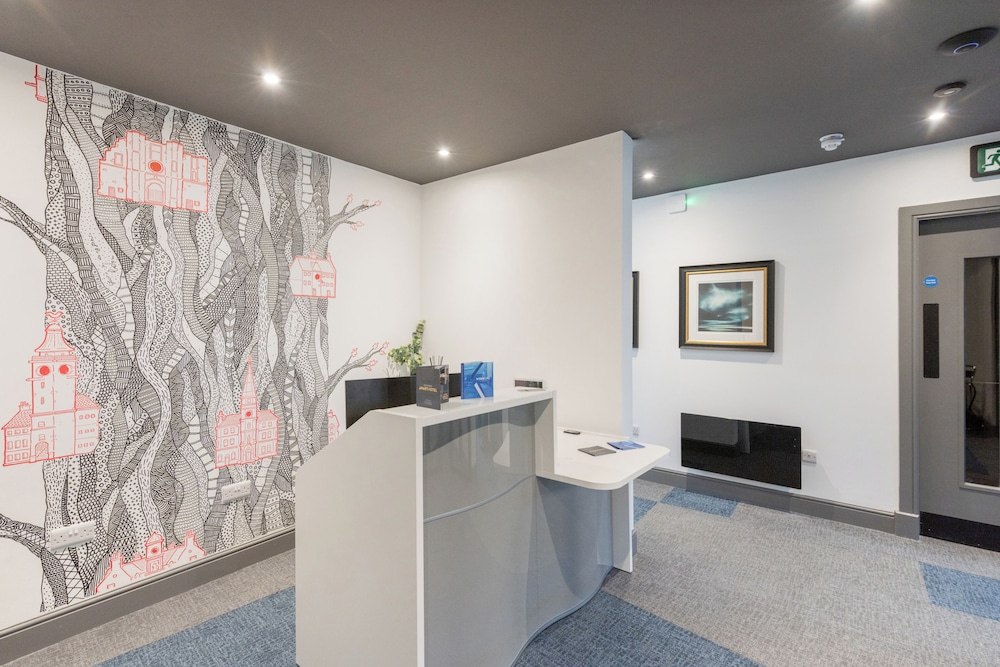 Lobby at King Street Aparthotel, STIRLING