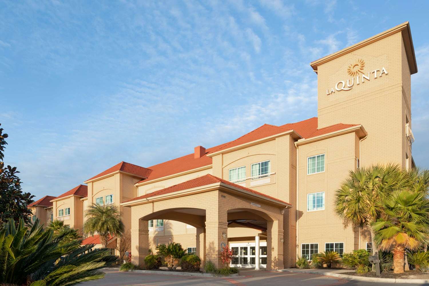 La Quinta Inn & Suites by Wyndham Hinesville - Fort Stewart 4/56