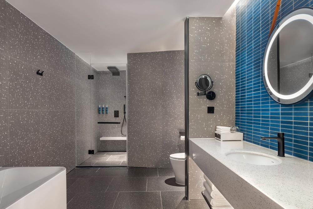 Four Points by Sheraton Urumqi 42/43
