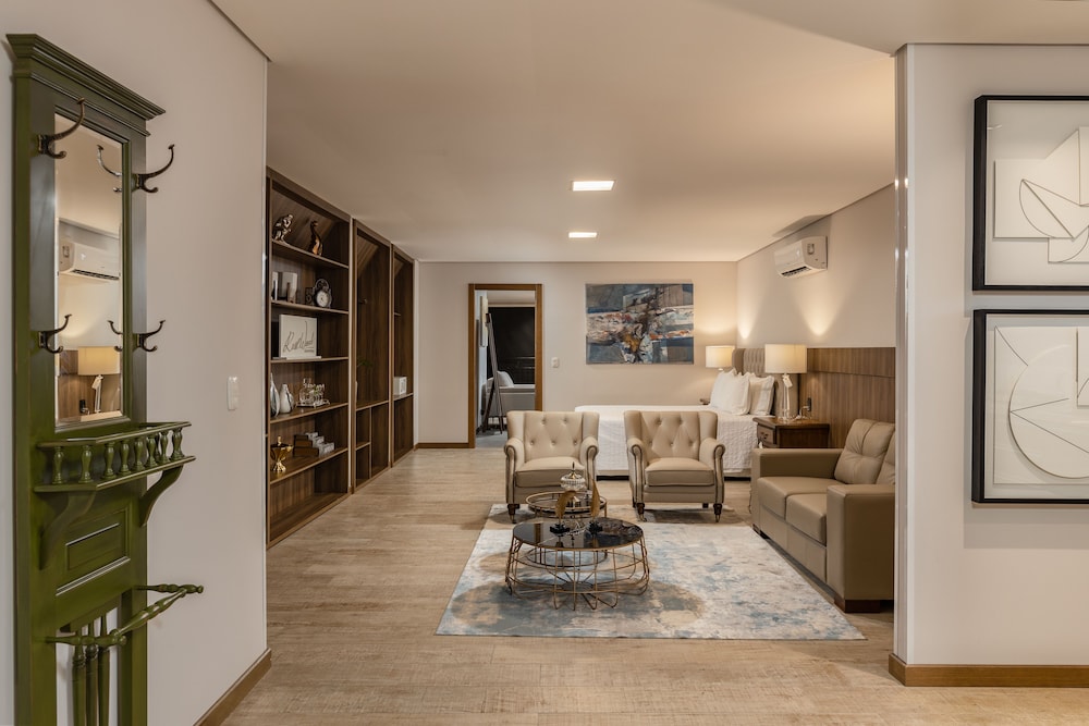 Hotel Fioreze Centro 60/79