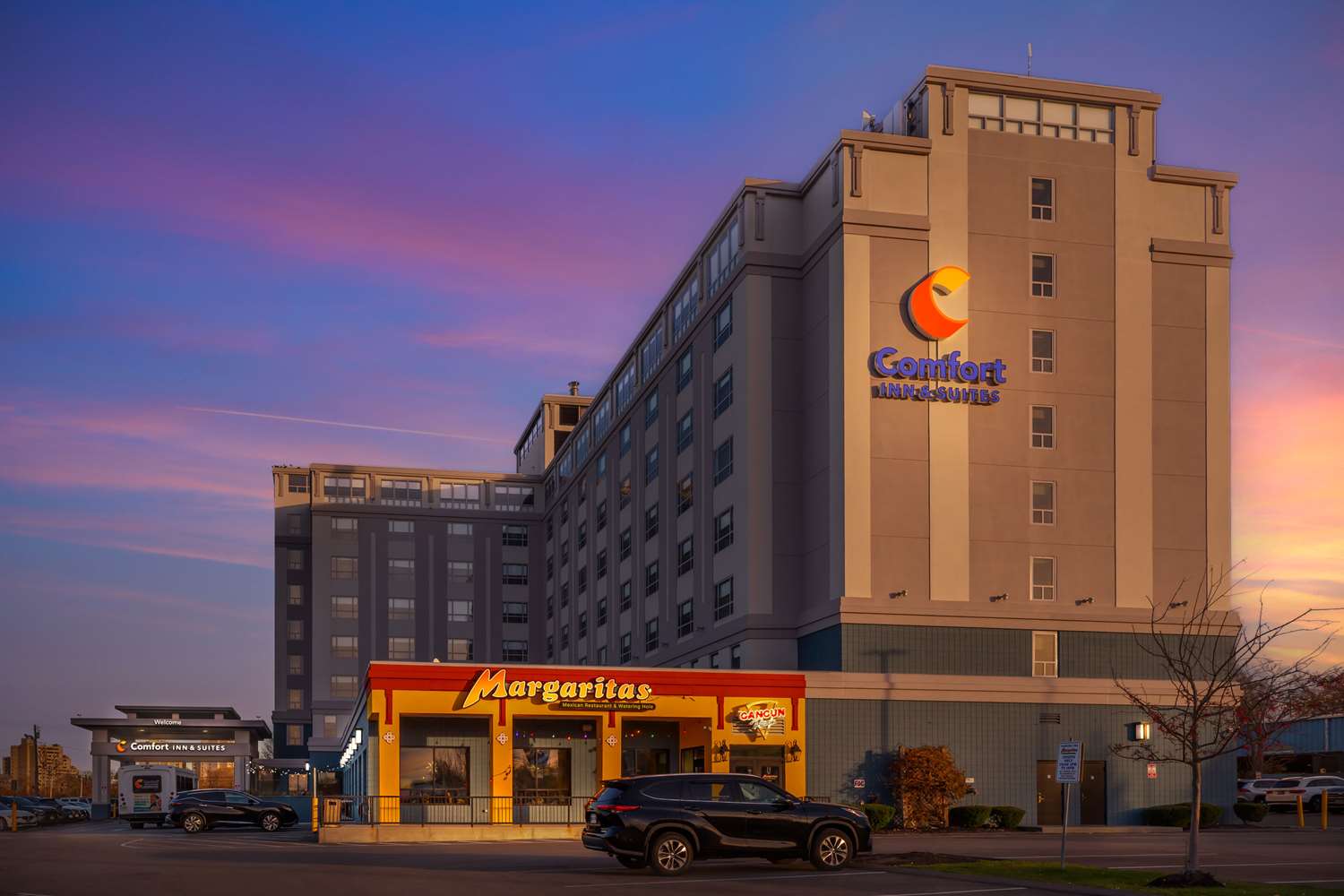 Comfort Inn & Suites Logan International Airport 2/40