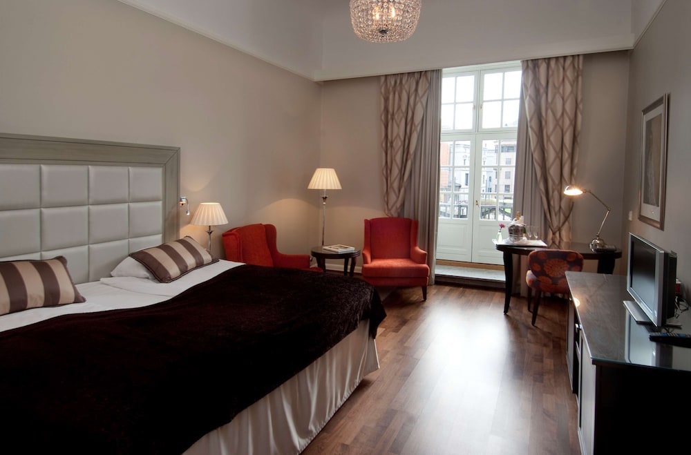 Grand Hotel Oslo by Scandic 54/83