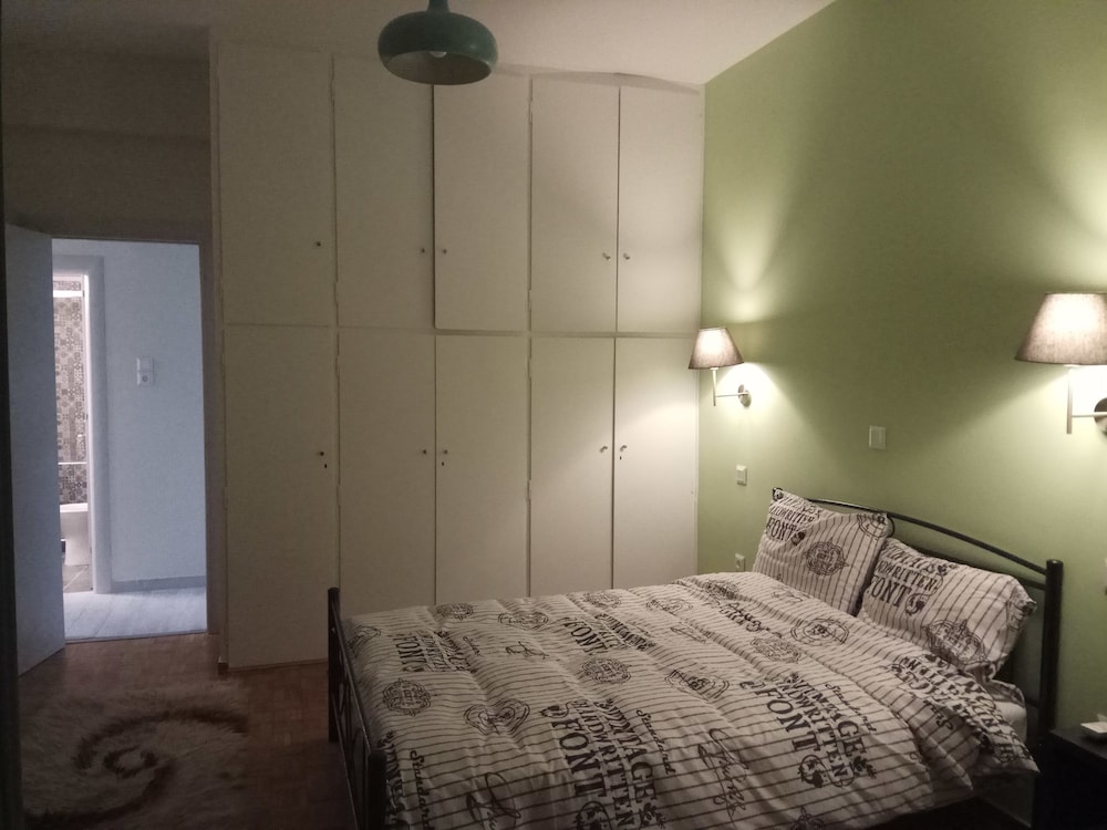 2 BEDROOMS, SUPERIOR, APARTMENT, PARK VIEW, CLUB LOUNGE ACCESS