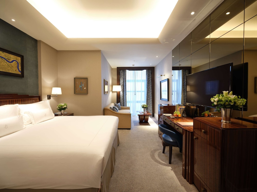JUNIOR SUITE, DELUXE