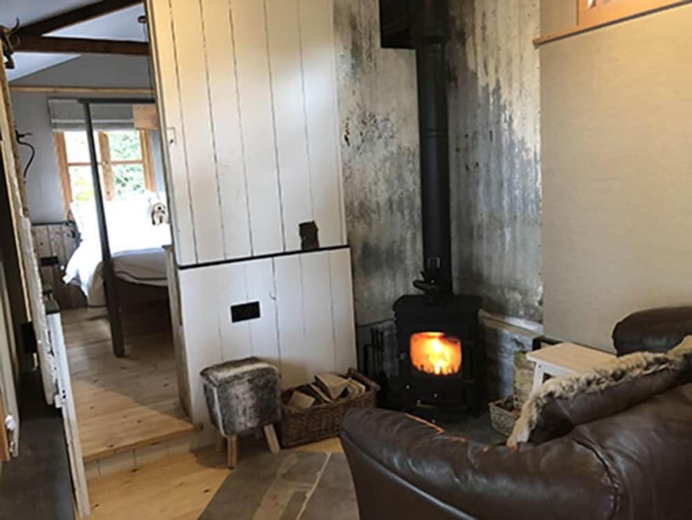 Owl Lodge 30/50
