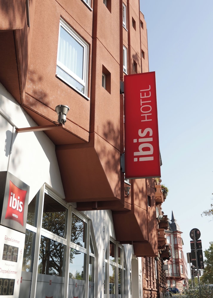 Ibis Frankfurt Centrum 6/75