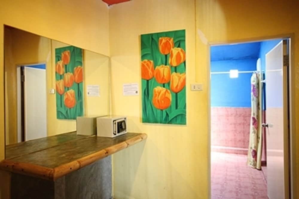 Cha Ba Lanta Resort Bungalows 75/75