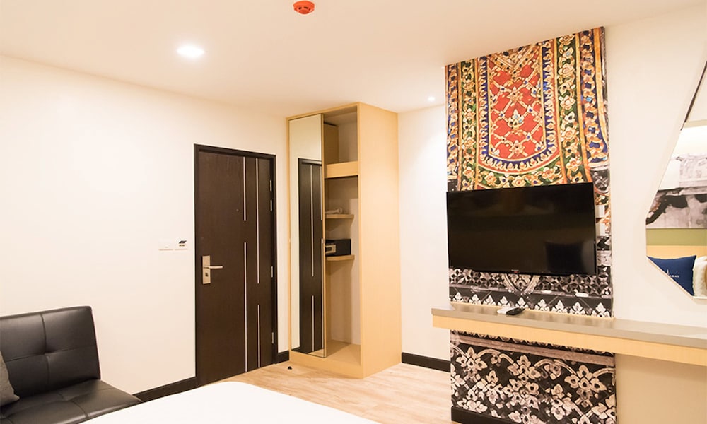 TARAWISH HOTEL 36/50