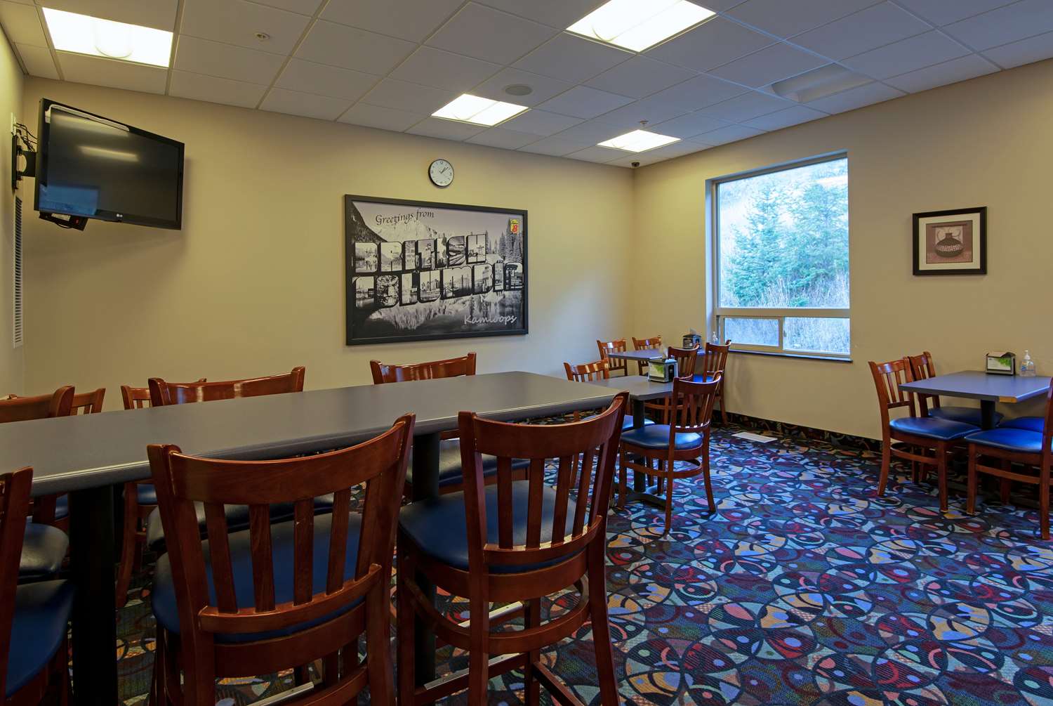 Super 8 by Wyndham Kamloops On The Hill 9/19