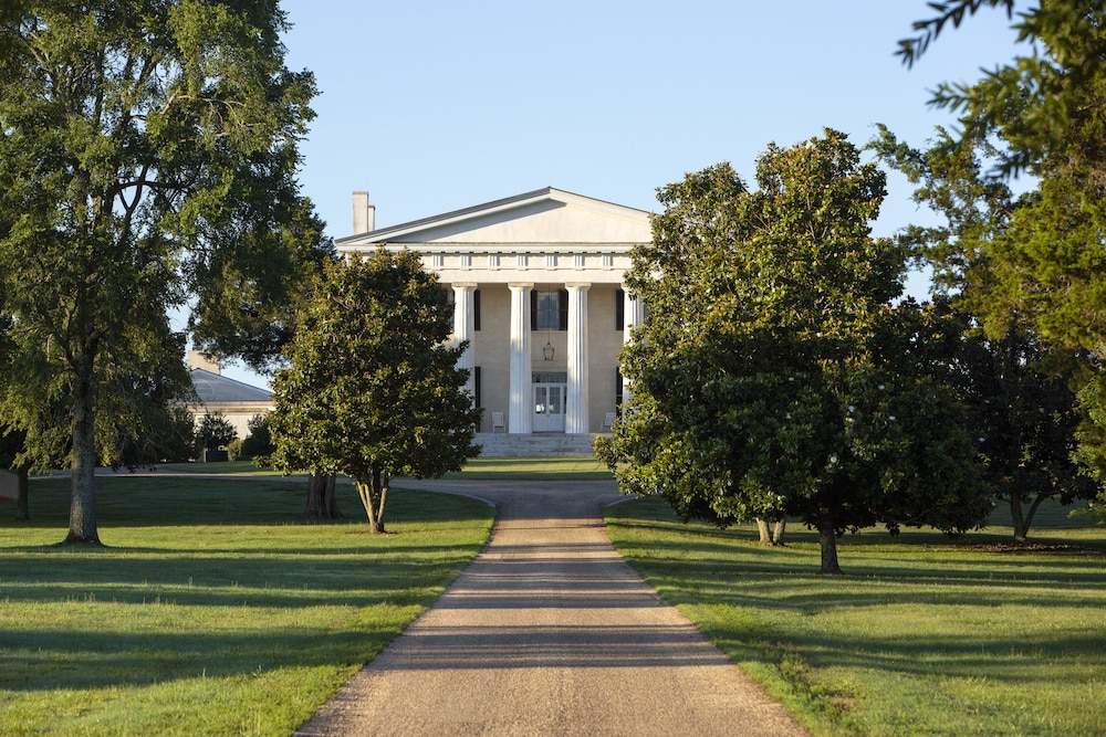 The Berry Hill Resort & Conference Center 2/62