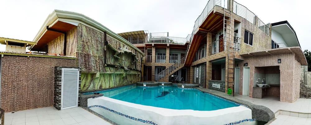 Ging-Ging Hotel & Resort 6/70