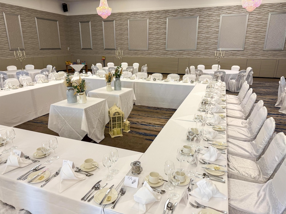 Radisson Blu Hotel, Letterkenny 57/73