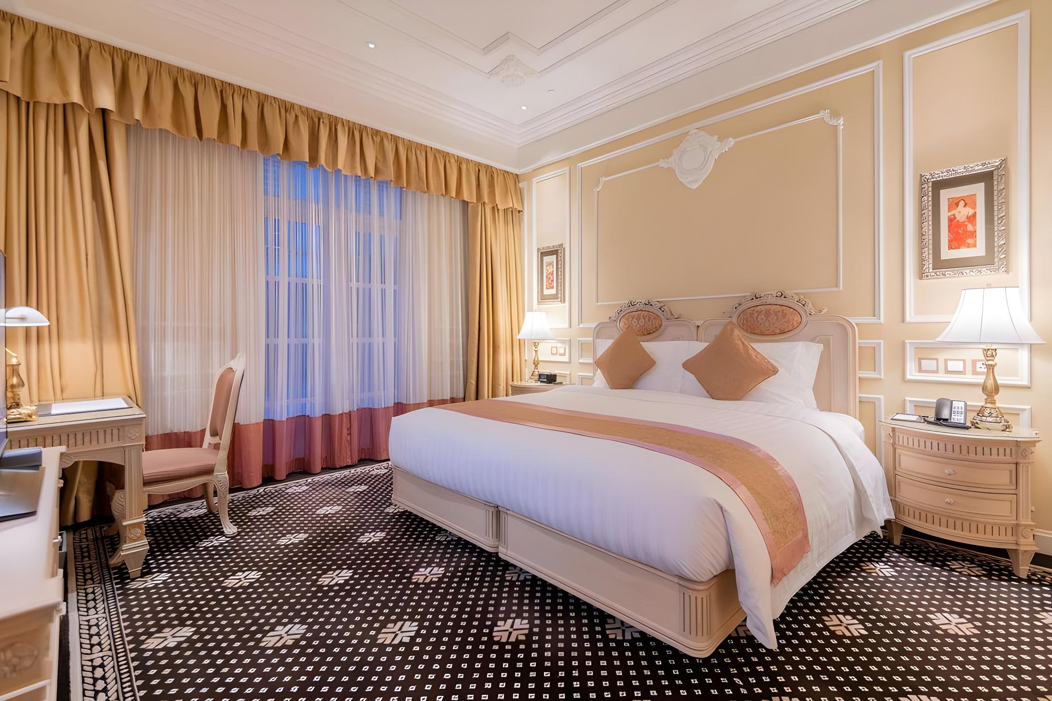 Garden, Deluxe, Suite, King and Twin Beds, Private Garden