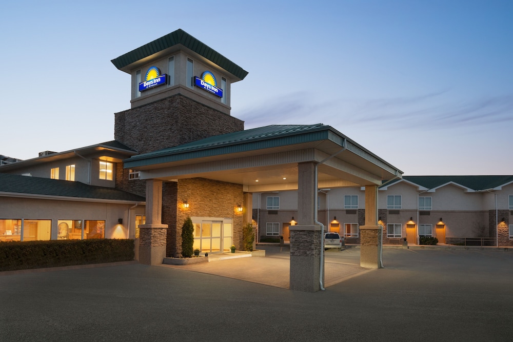Days Inn by Wyndham Swift Current 2/41