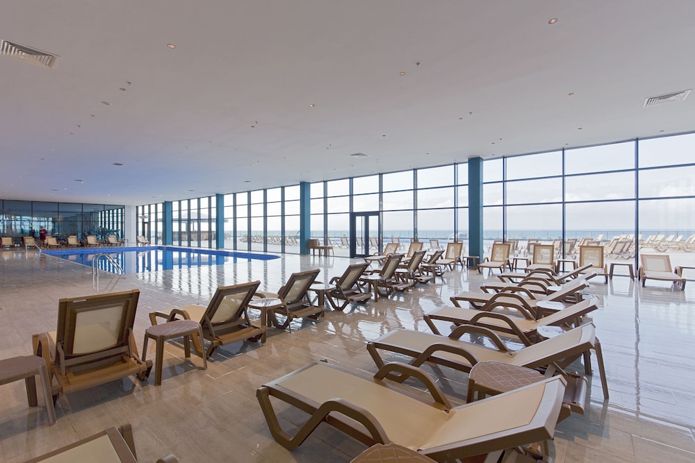 Euphoria Batumi Convention And Casino Hotel 54/63