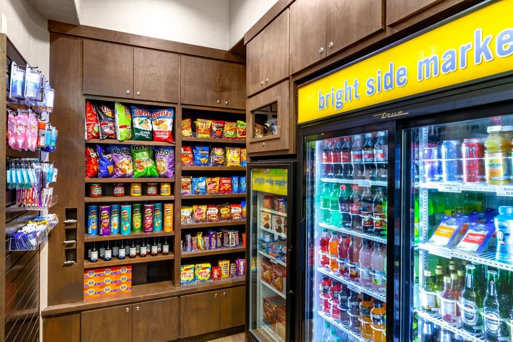 La Quinta Inn & Suites by Wyndham Houston Channelview 50/66