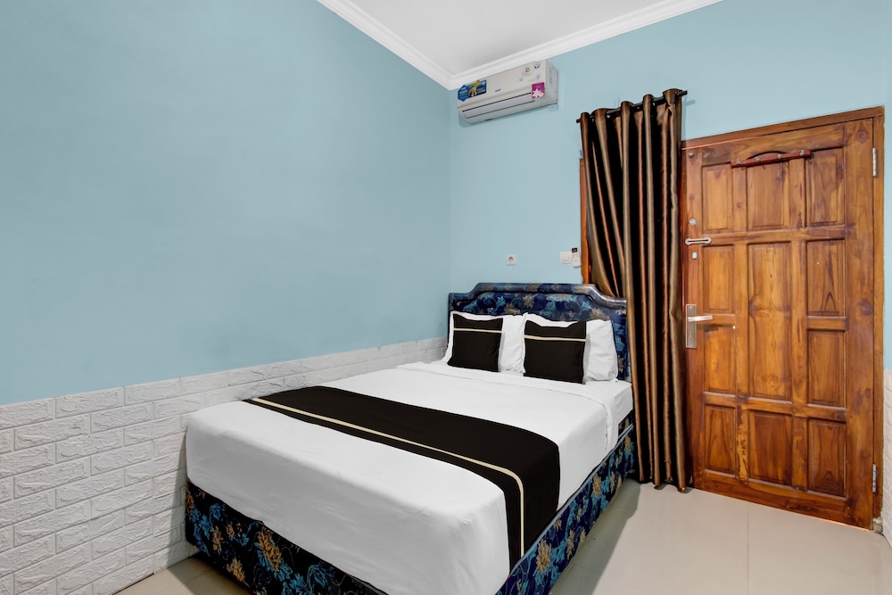 Hotel O near UGM formerly Bayang Brothers Guest House 30/55