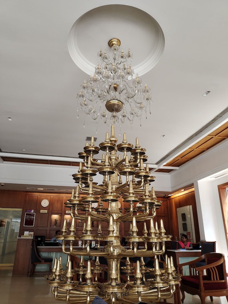 Presidency Hotel 53/63