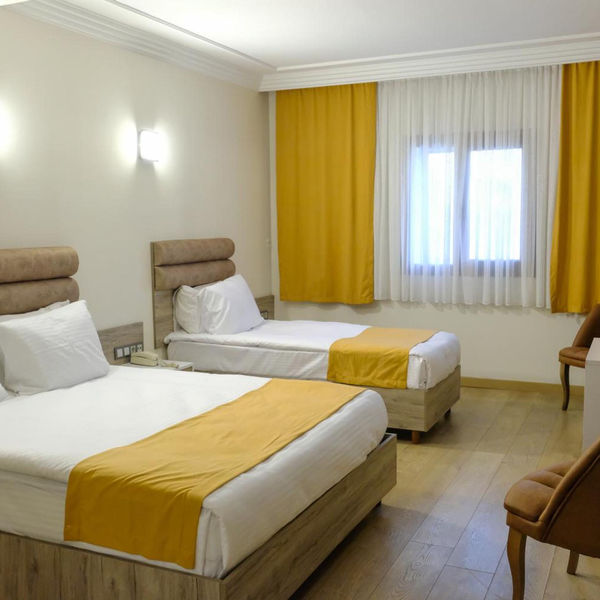 EMIN KOCAK HOTEL 10/75