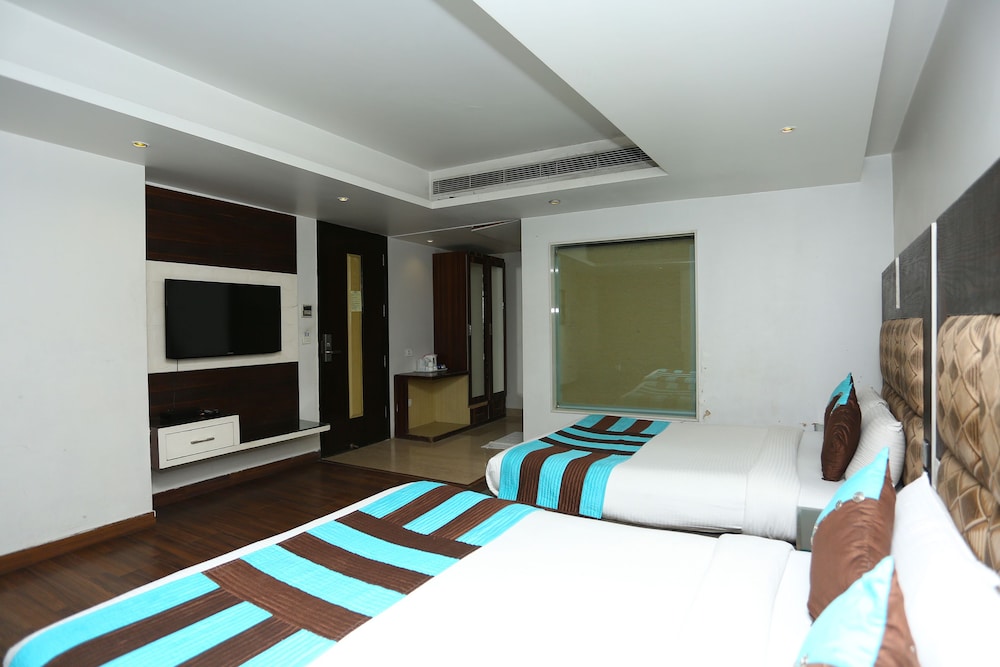 Hotel Uppal International 22/50