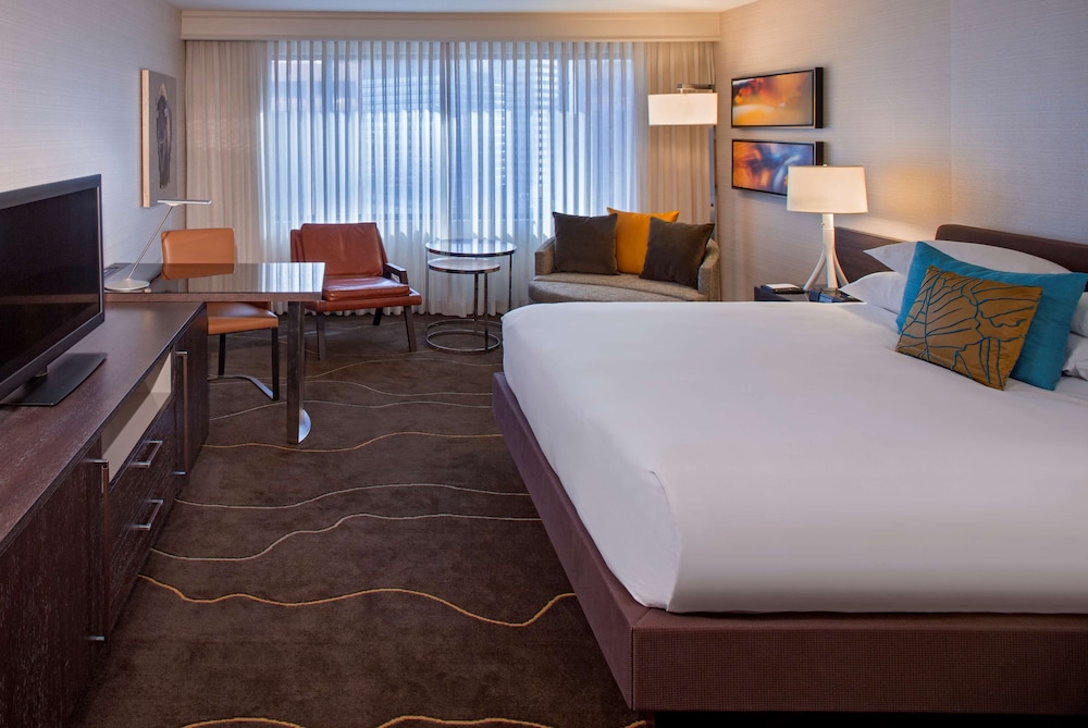 Grand Hyatt Denver 17/78