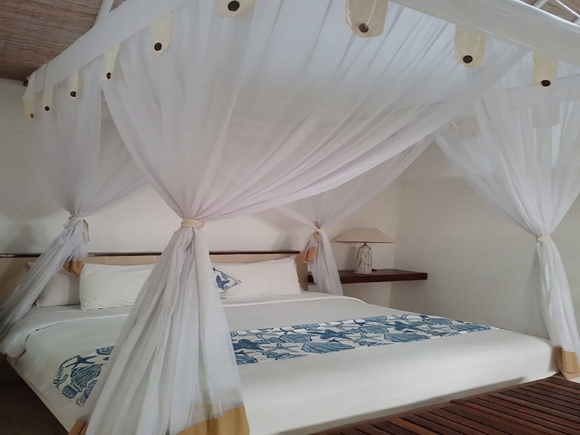 OCEAN ROOM