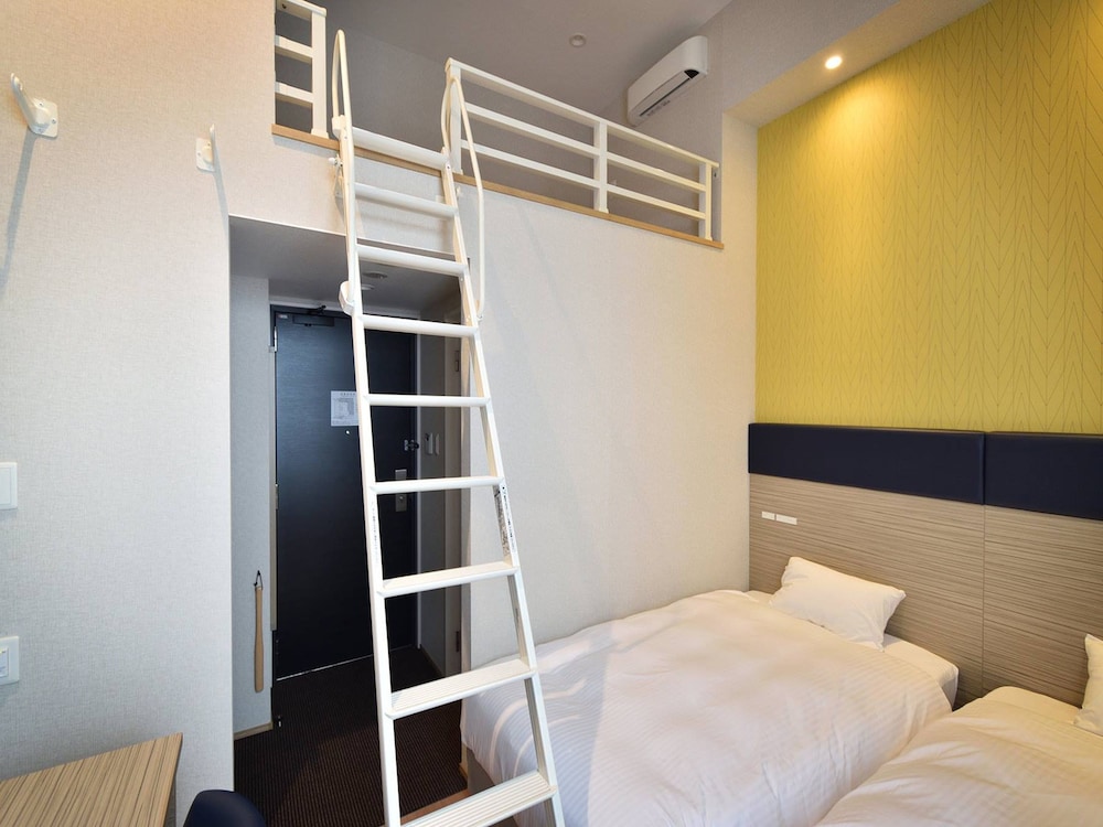 Hotel WBF Grande Hakata 12/63