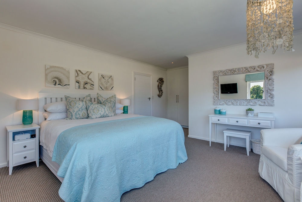 Amanzi Island Boutique Hotel 16/77