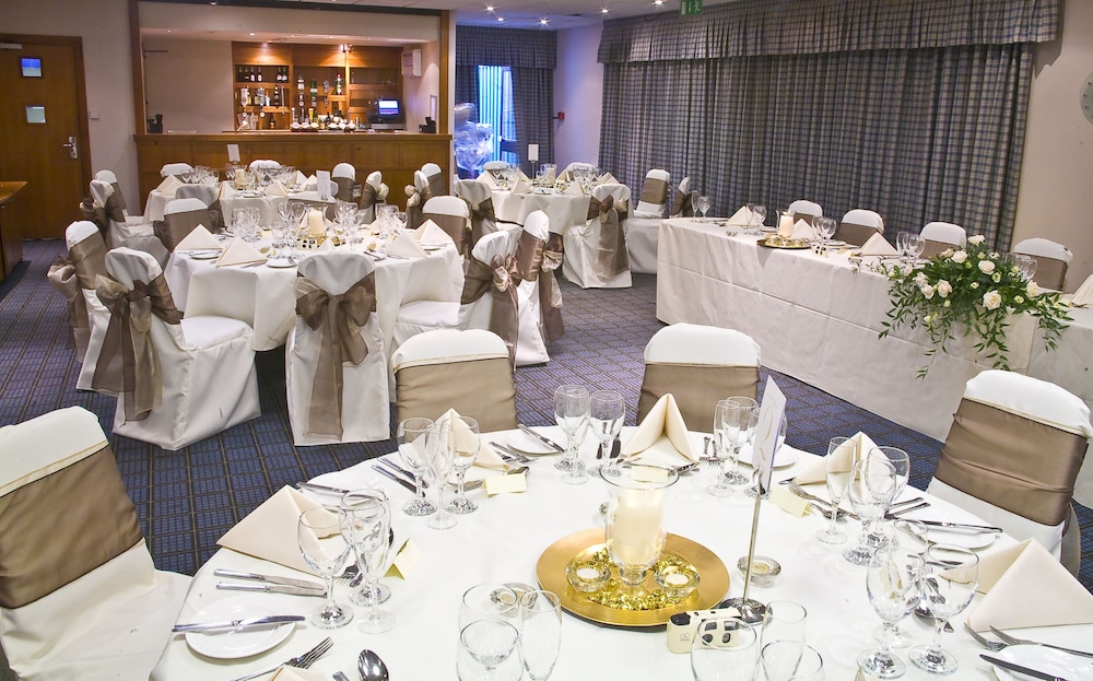 HOLIDAY INN BRENTWOOD M25, JCT 28 61/74