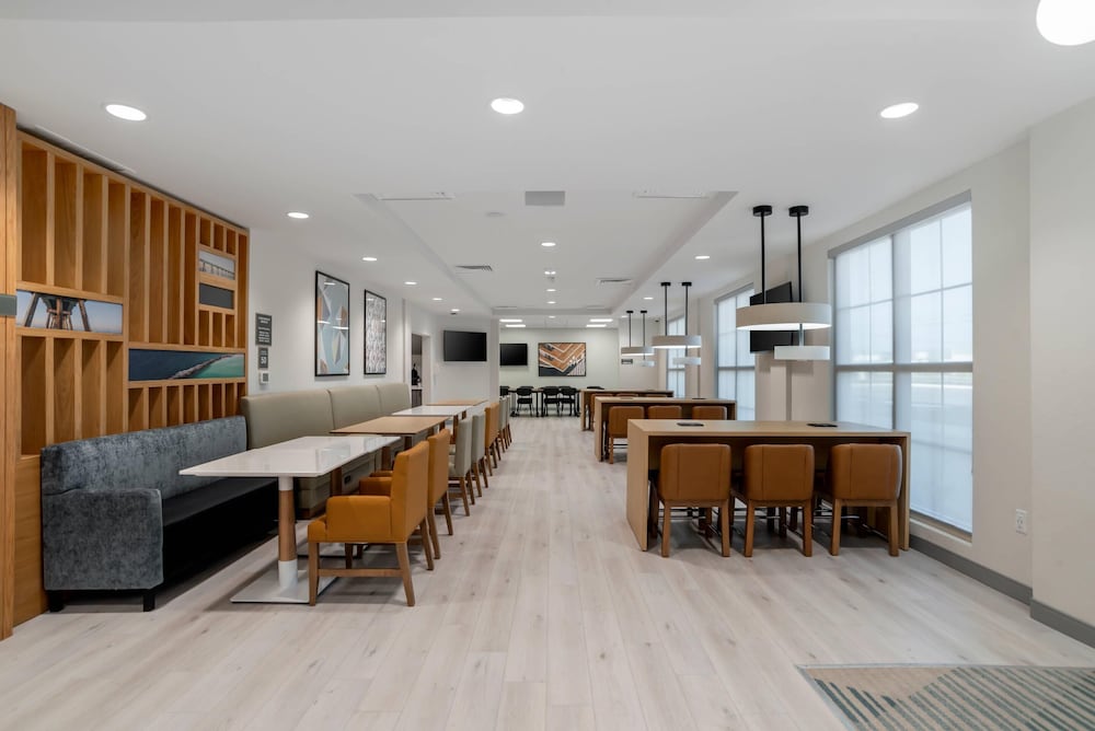 Comfort Inn & Suites Panama City Beach - Pier Park Area 47/61