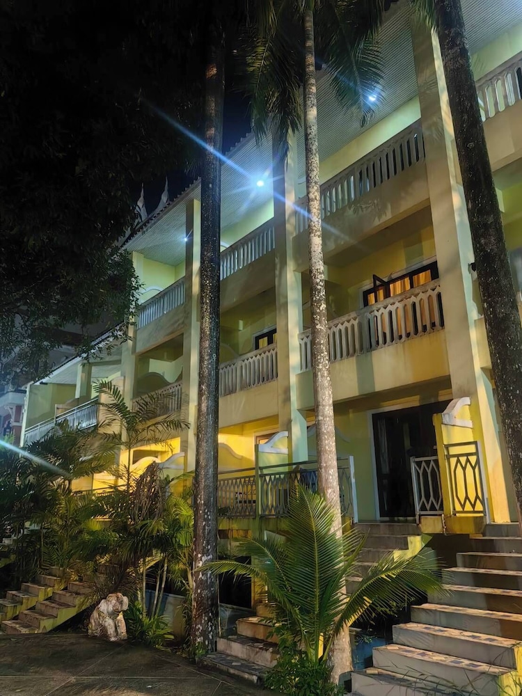 MW Krabi Beach Resort in KRABI