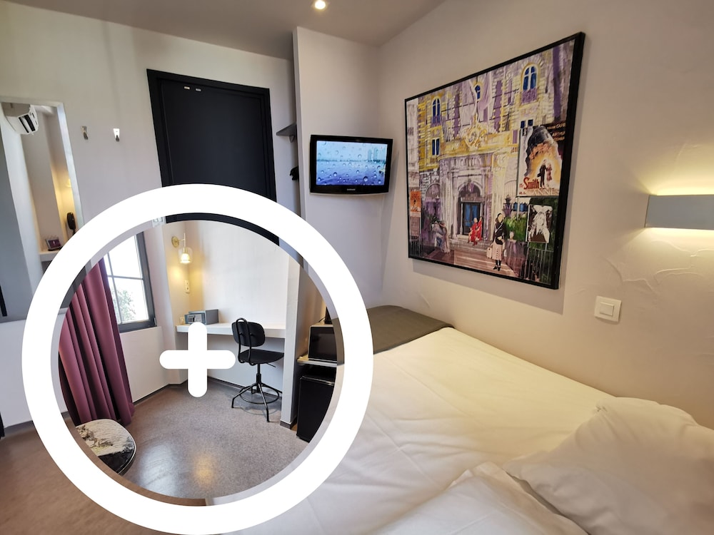 7Art Hotel 54/75