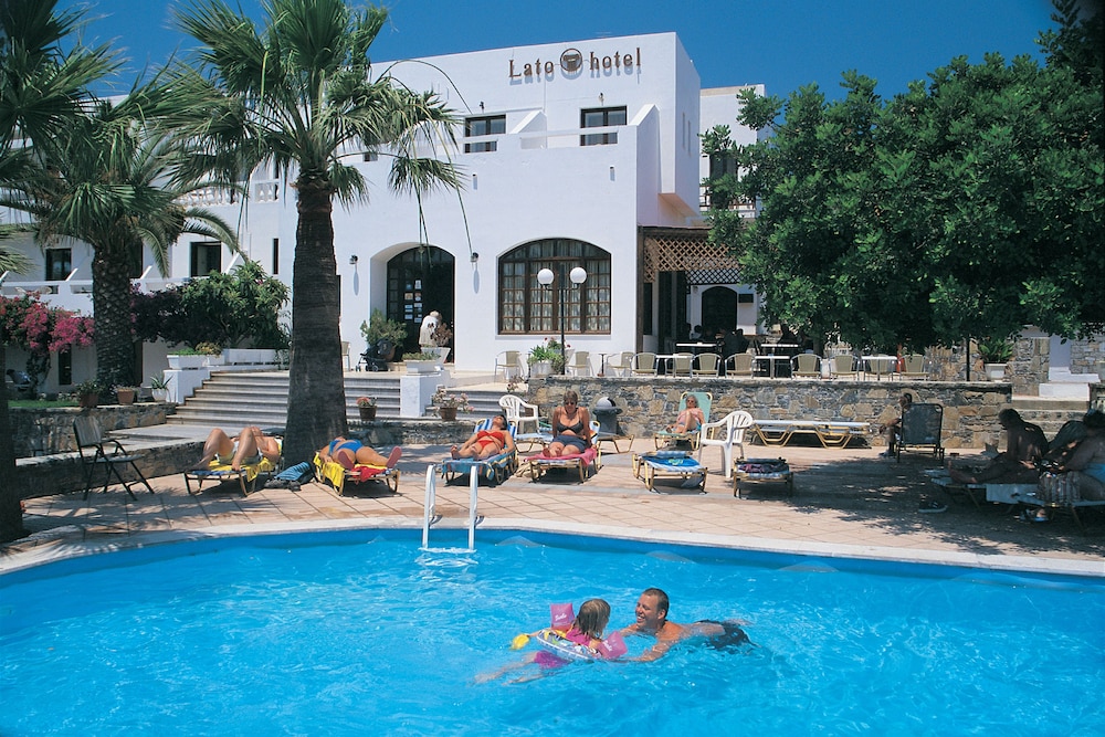 Lato Hotel 26/44