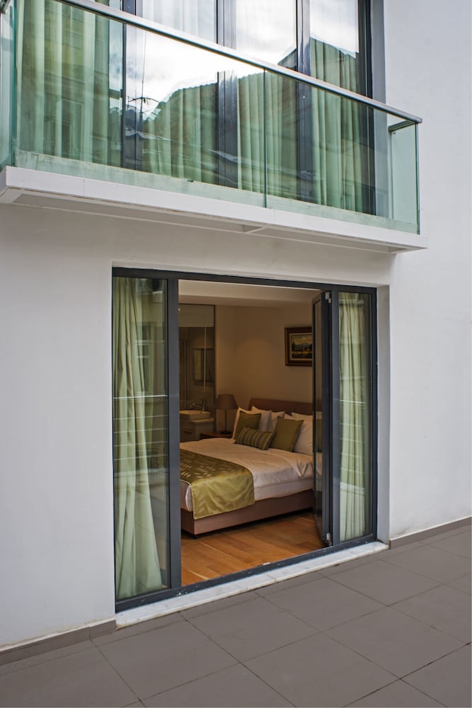 Wame Suite Hotel 53/85
