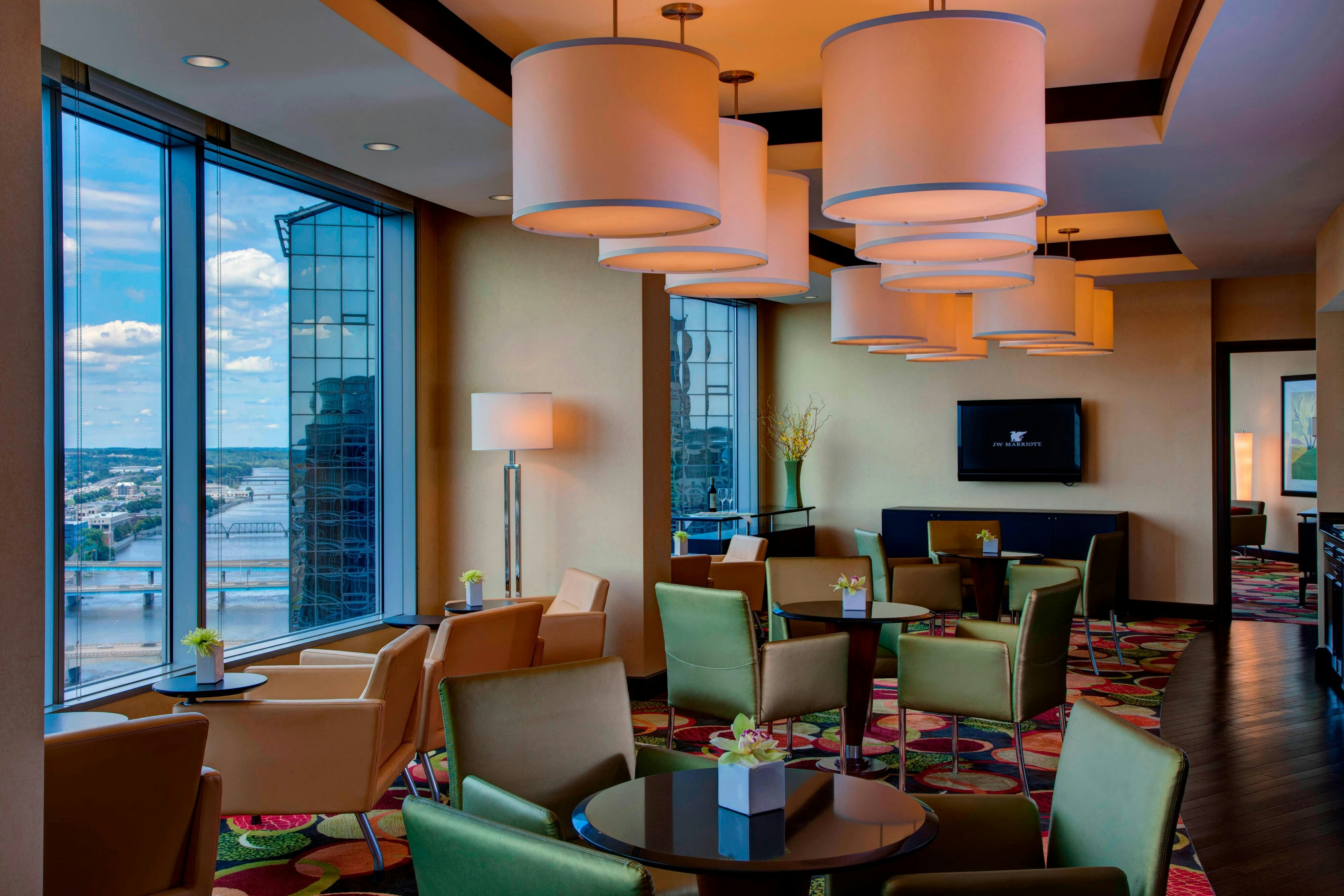 JW Marriott Hotel Grand Rapids 49/80
