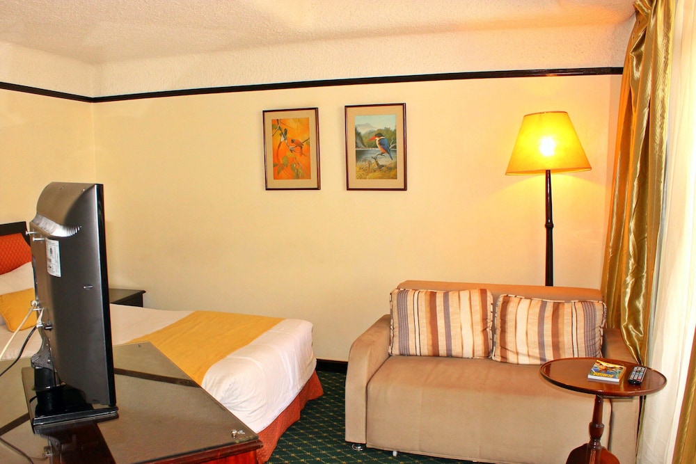 Nairobi Safari Club by Swiss-Belhotel 39/63