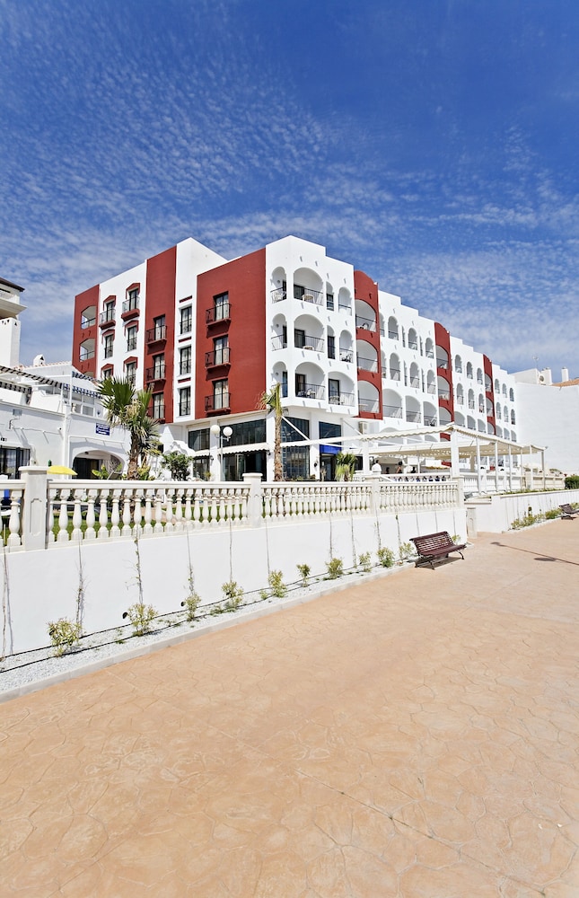 Hotel Perla Marina 48/50
