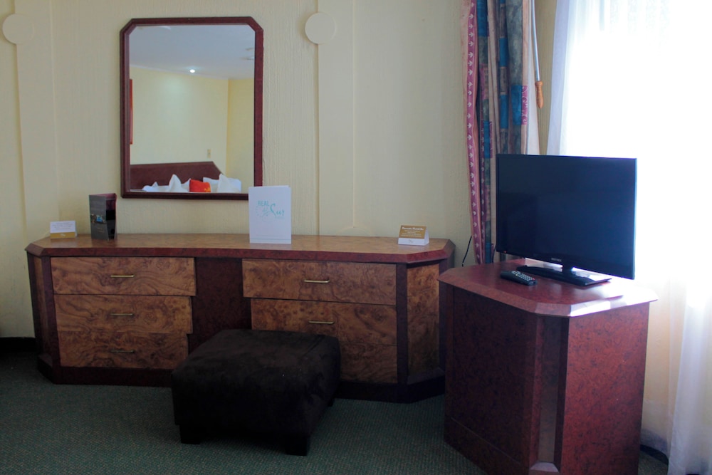 Real Del Sur Hotel 5/50