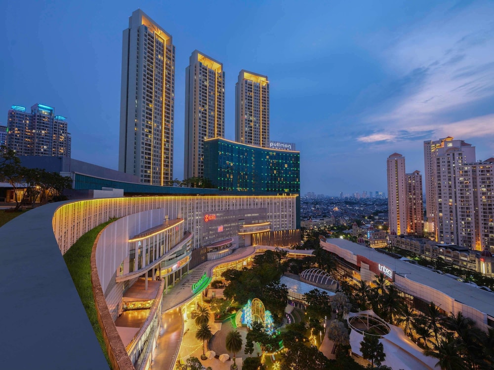 Pullman Jakarta Central Park 3/48