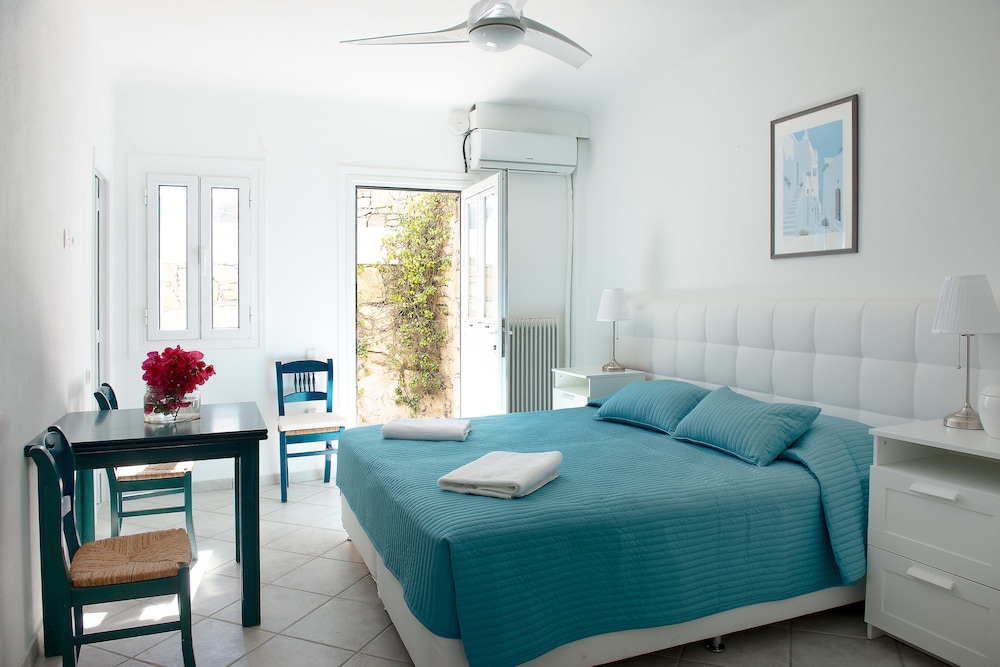 Adikri Villas and Studios 8/50