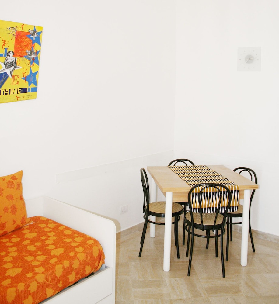 Visa Residence 32/50