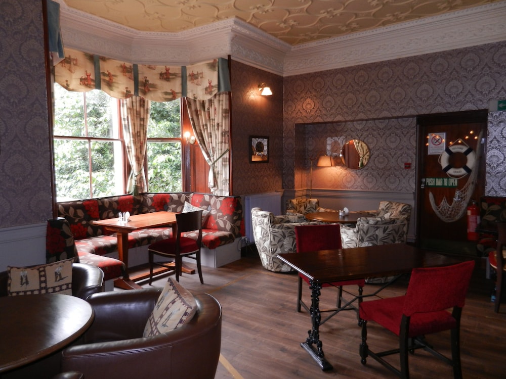 Mansfield Castle Hotel 28/50