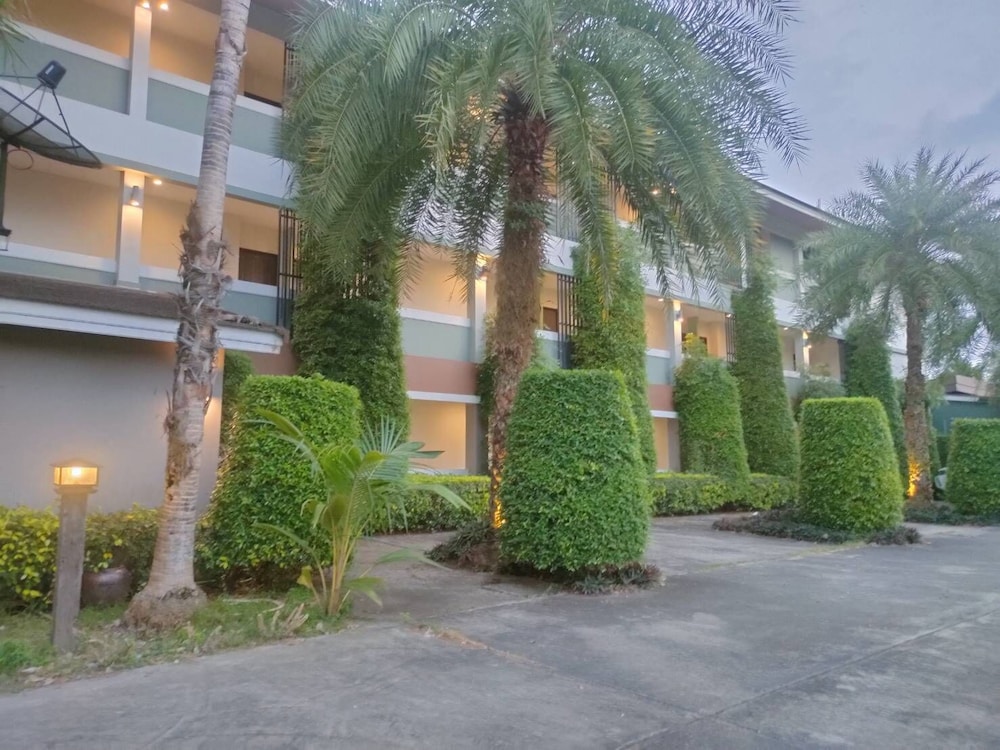 Evergreen Resort Chanthaburi 2/29