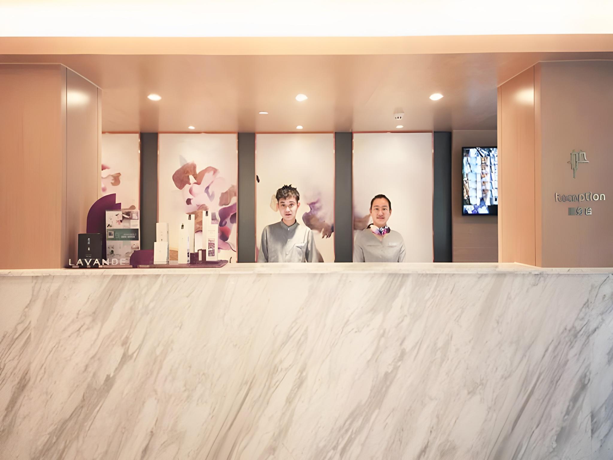 Lavande Hotel (Guangzhou Zoo, Huanghuagang Metro Station) 17/58