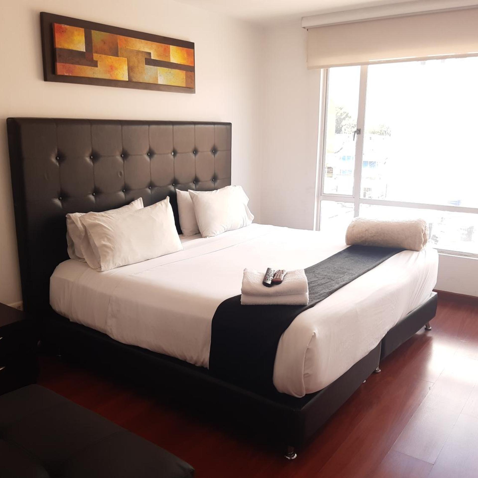 Apartasuites Plaza Modelia 11/40