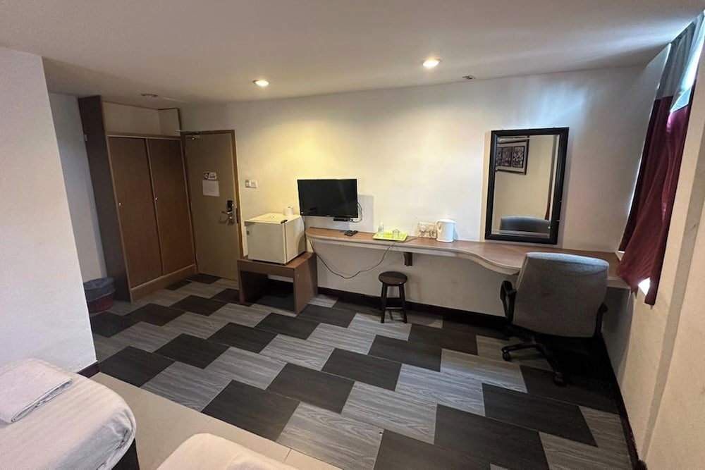 Hotel Midtown Villa 34/52