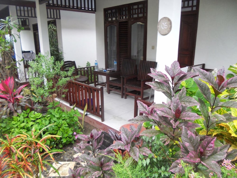 Gili Smile Bungalows 7/50