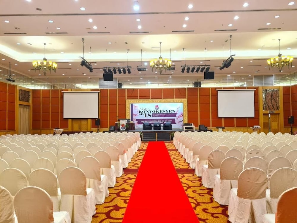 De Palma Hotel Shah Alam 58/63