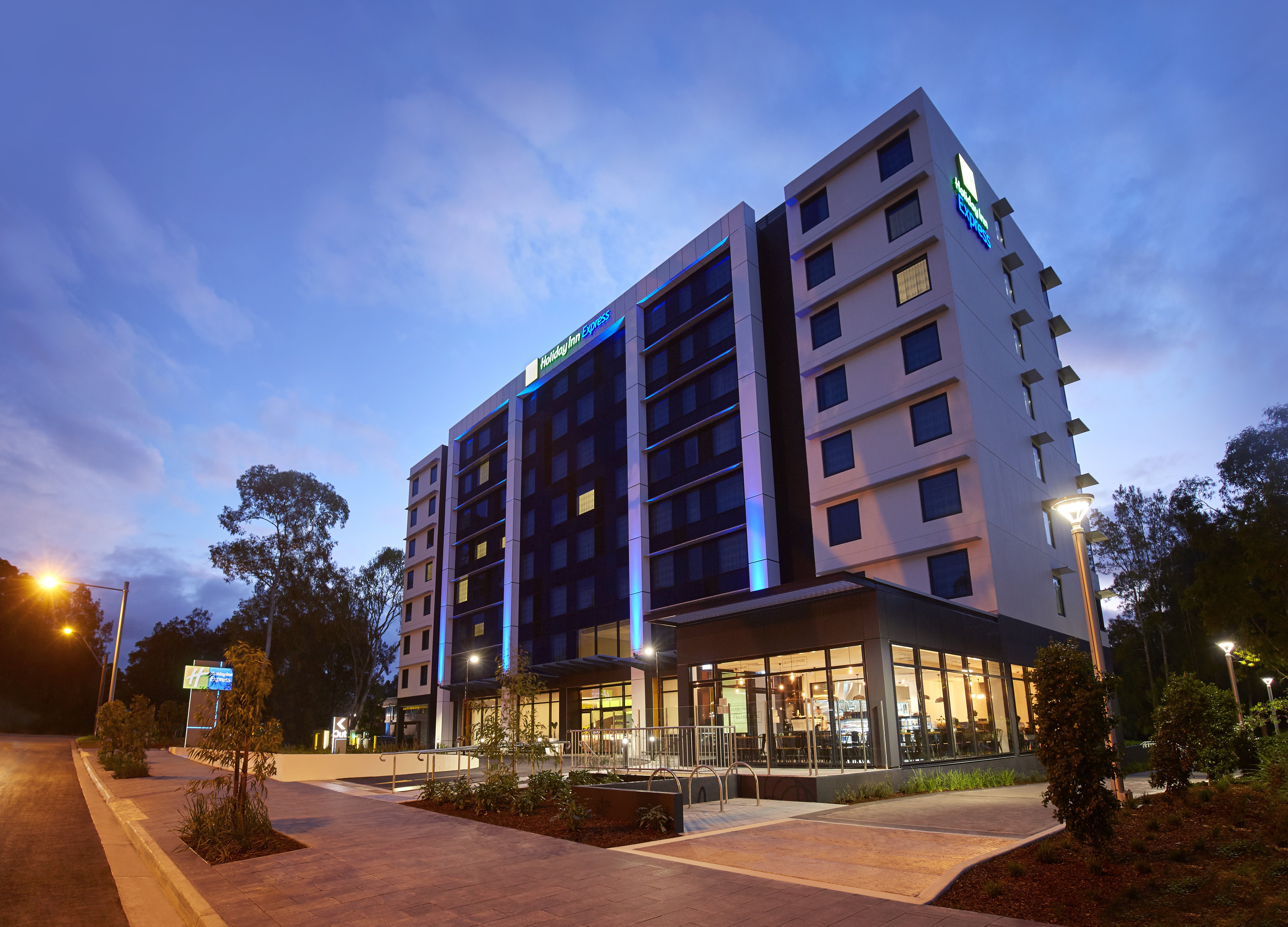 Holiday Inn Express Sydney Macquarie Park 1/54