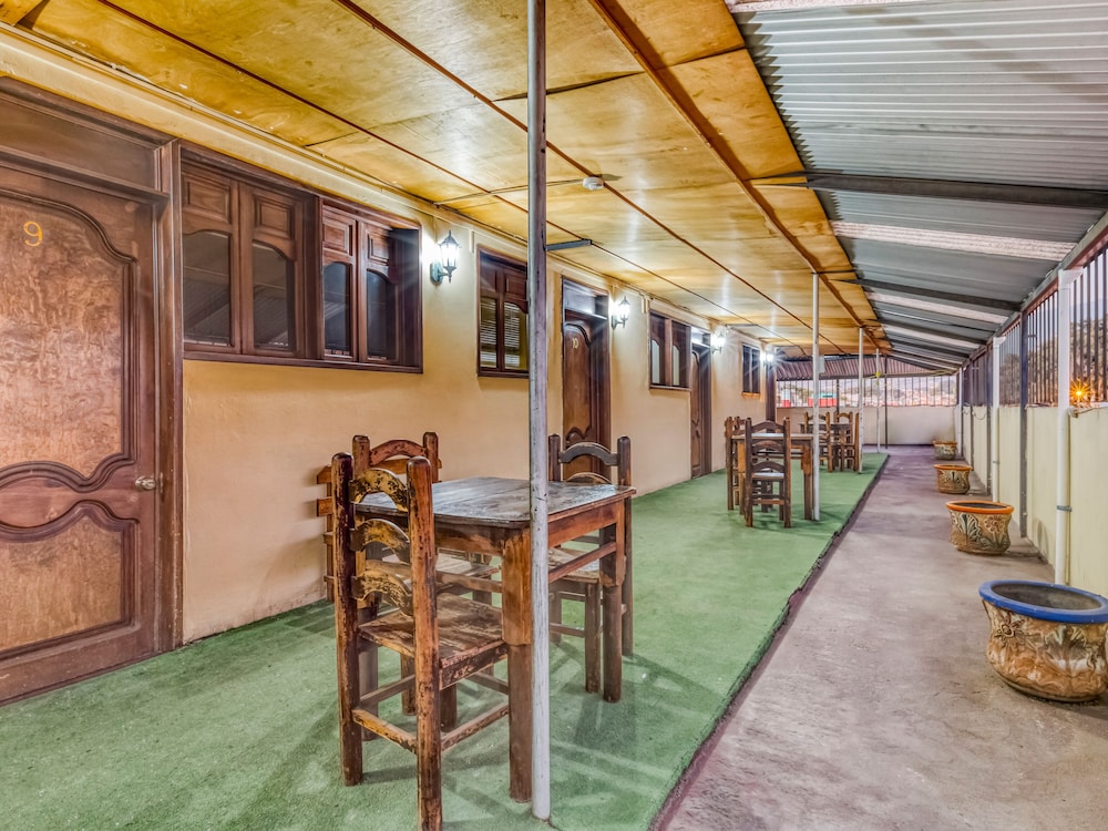 Hotel Esperanza 35/37